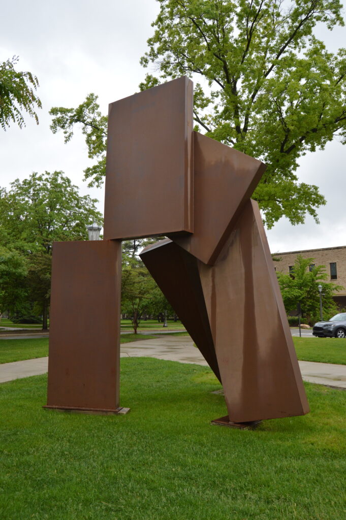 K&M Art - Large Metal Sculpture on Grass