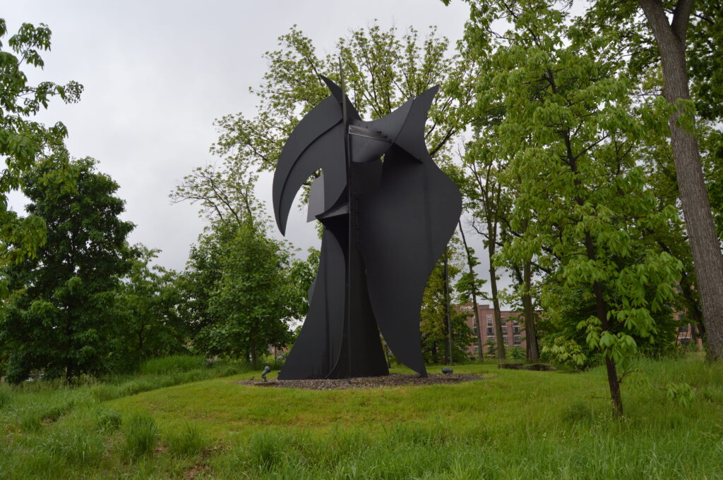 K&M Art - Dark Metal Sculpture Zoomed Out